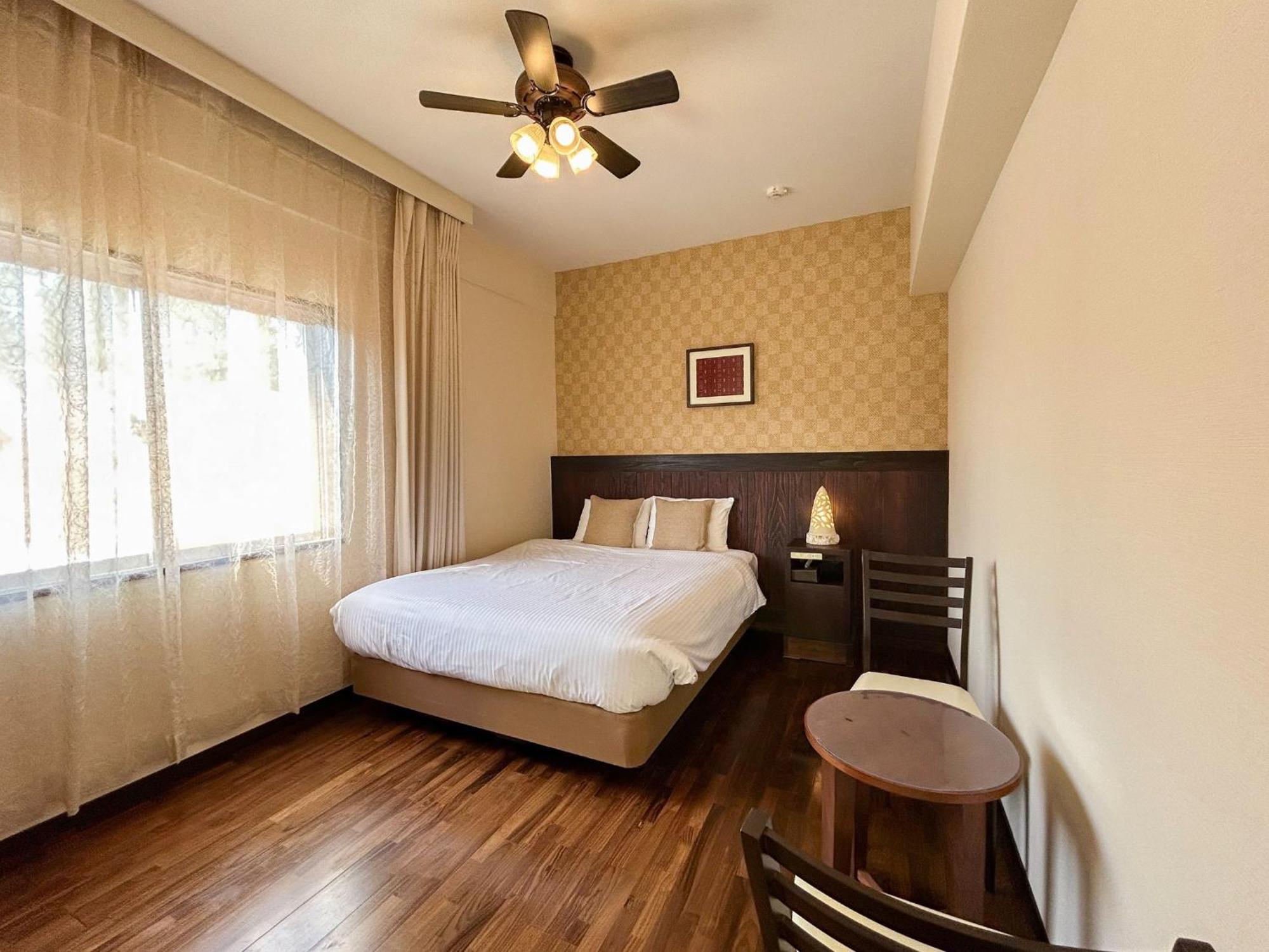 Pension Sunset Beach Накидзин Экстерьер фото